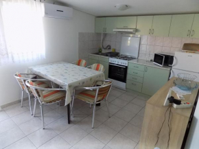 Maletić Apartman Vir